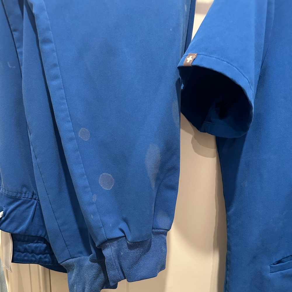 Figs Royal Blue Scrub Set. EUC - Picture 3 of 3